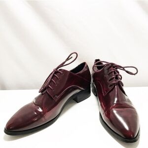 Atmosphere Patent Pointed Toe Oxfords Sz 7